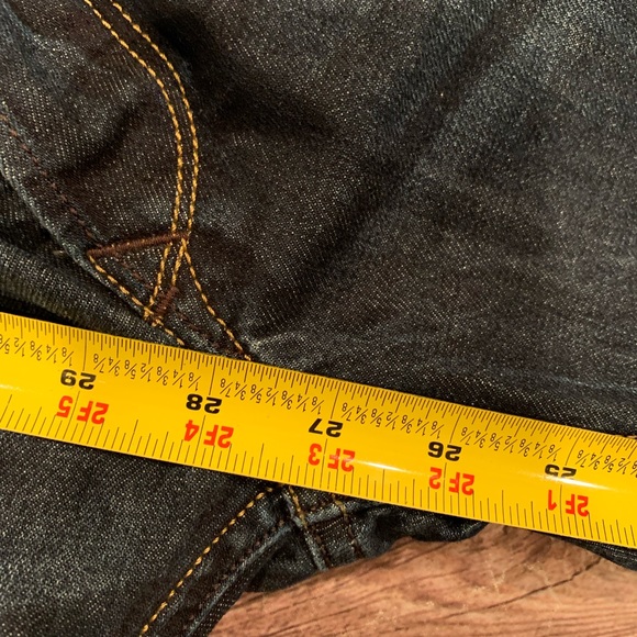 Diesel VIKER Regular Straight size 29
Inseam tailored to 27”
100% cotton - Picture 14 of 14